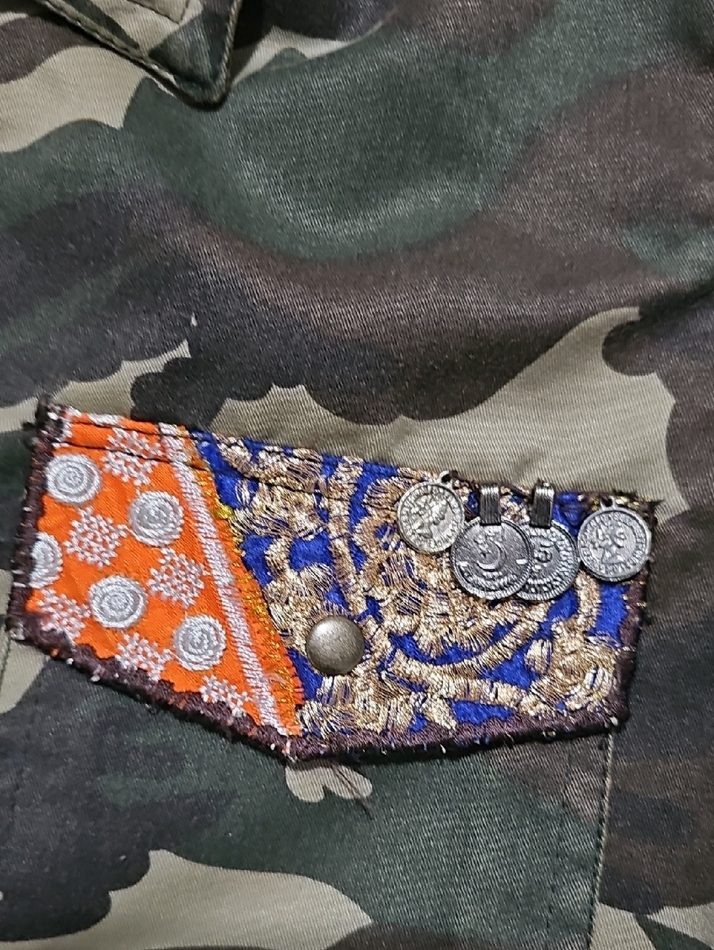 Anthropologie Beautiful Stories Jacket Embroidered Camoflage Charm Large Bomber - Picture 5 of 12